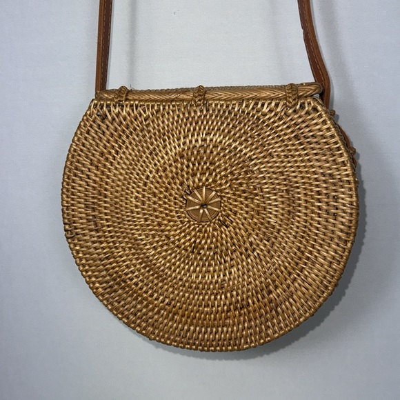 Anthropologie Rattan Bag - Picture 4 of 9